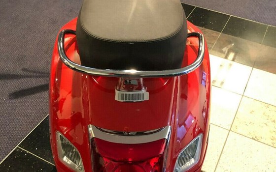 Neufahrzeug Vespa GTS 125 - Bild 8