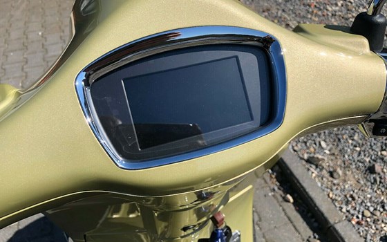 Neufahrzeug Vespa Primavera 125 S - Bild 8