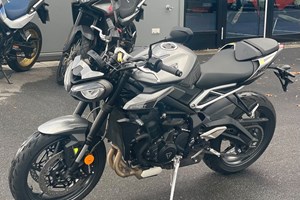 Angebot Triumph Street Triple 765 R