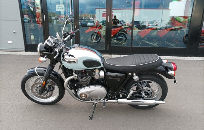 Triumph Bonneville T120