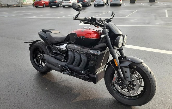 Triumph Rocket 3 Storm R