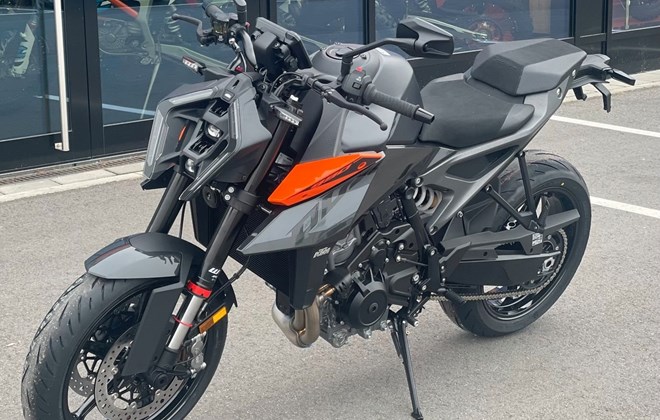 KTM 990 Duke