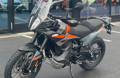 Neumotorrad KTM 890 Adventure