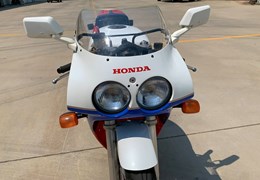 Gebrauchte Honda VFR 750 R