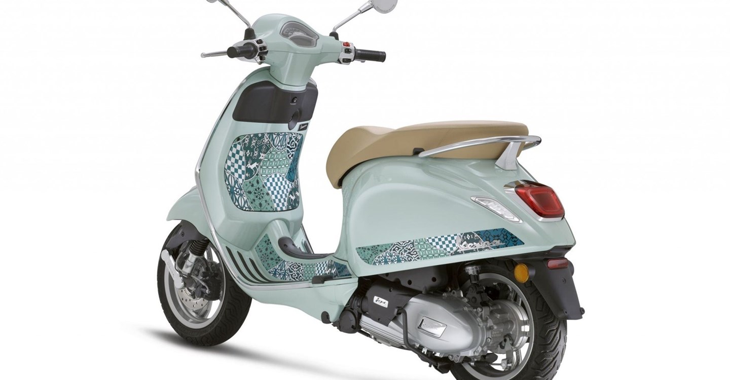 Angebot Vespa Primavera 125 Batik