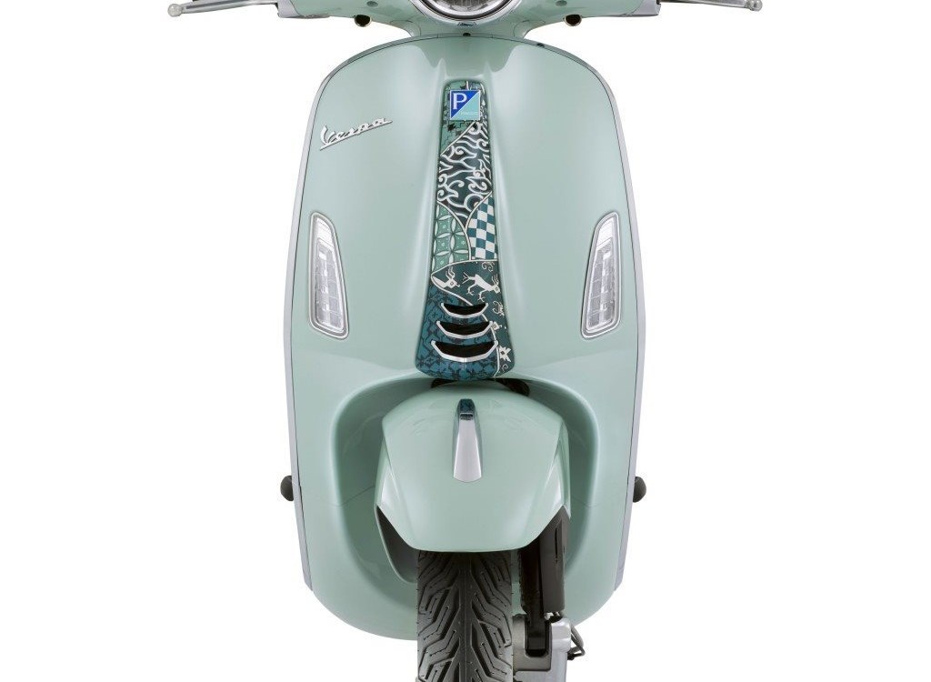 Angebot Vespa Primavera 125 Batik