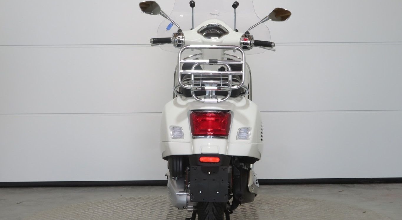 Angebot Vespa GTS 300 Super