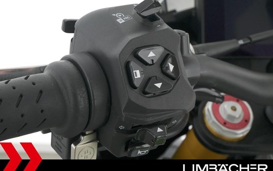 Gebrauchtmotorrad Aprilia Tuono V4 1100 - Bild 16