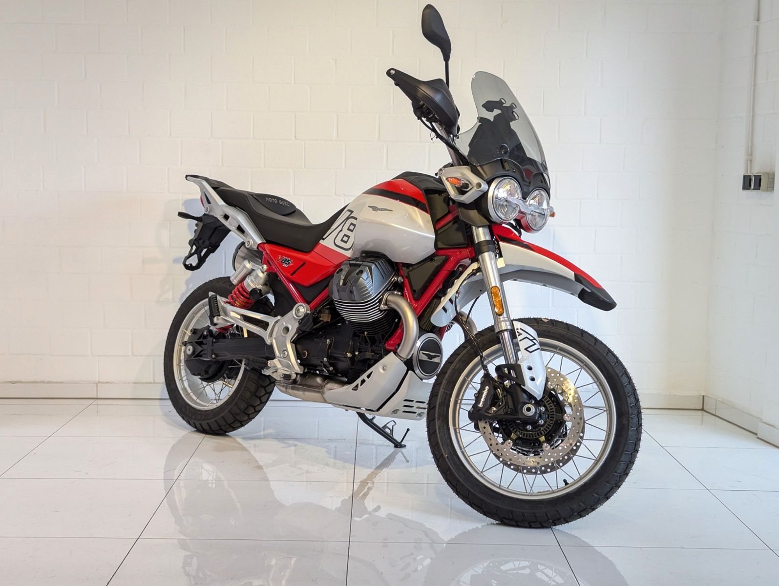 Moto Guzzi V85 TT