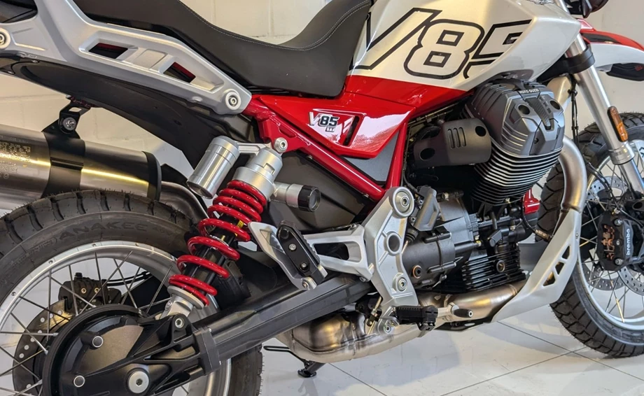 Angebot Moto Guzzi V85 TT Bild 5: Angebot Moto Guzzi V85 TT