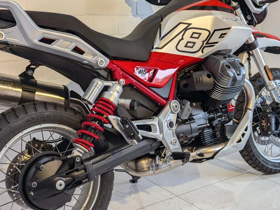 Angebot Moto Guzzi V85 TT Bild 5: Angebot Moto Guzzi V85 TT