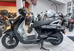 Neumotorrad Peugeot Django 125 Allure