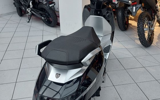 Neufahrzeug Peugeot Django EVO - Bild 4