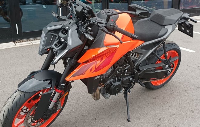 KTM 990 Duke