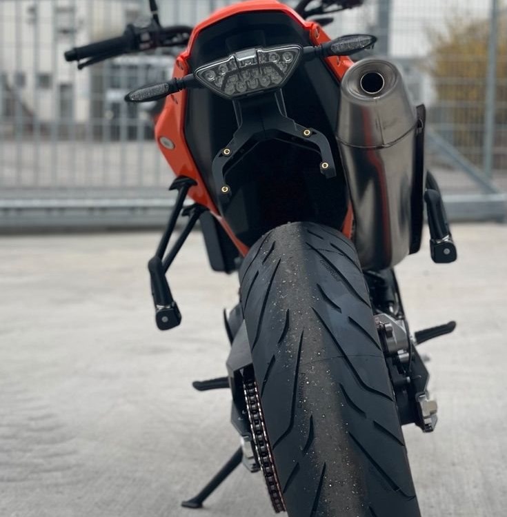 Angebot KTM 890 Duke GP