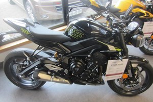 Angebot Triumph Street Triple RS