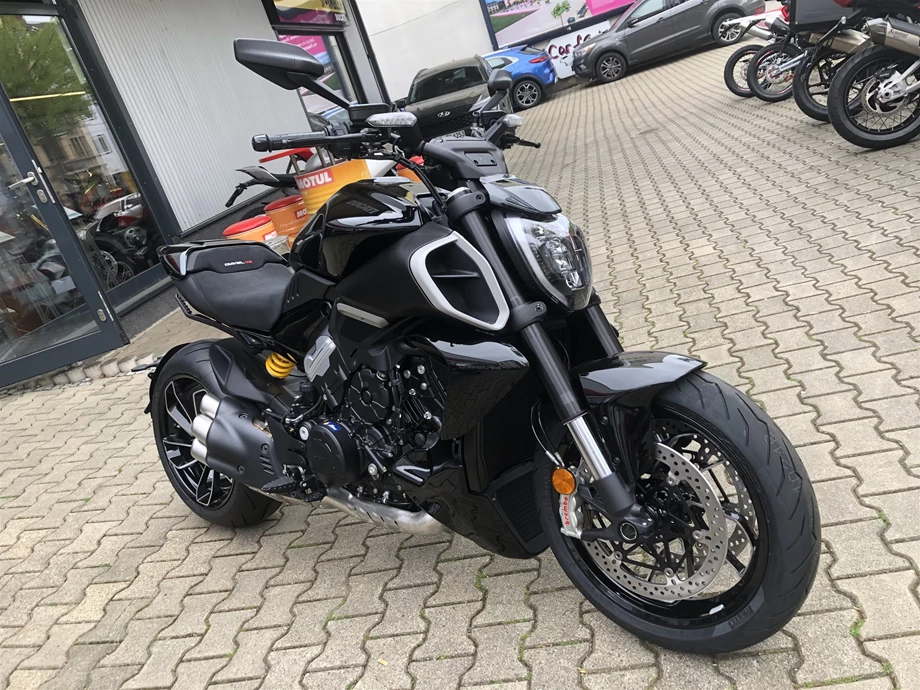 Angebot Ducati Diavel V4 Bild 1: Angebot Ducati Diavel V4