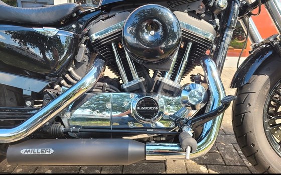 Gebrauchtmotorrad Harley-Davidson Sportster XL 1200XS Forty-Eight Special - Bild 10