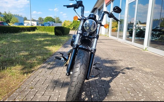 Gebrauchtmotorrad Harley-Davidson Sportster XL 1200XS Forty-Eight Special - Bild 3