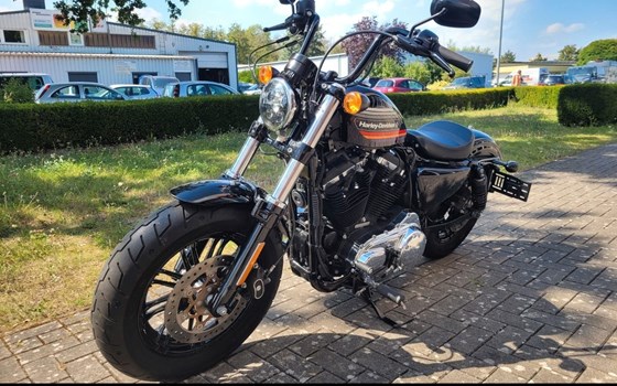 Gebrauchtmotorrad Harley-Davidson Sportster XL 1200XS Forty-Eight Special - Bild 4