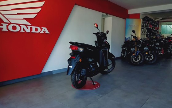 Gebrauchtmotorrad Honda Vision 110 - Bild 9