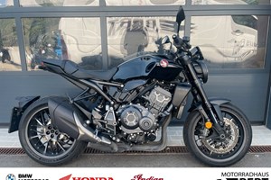 Offer Honda CB1000R Black Edition