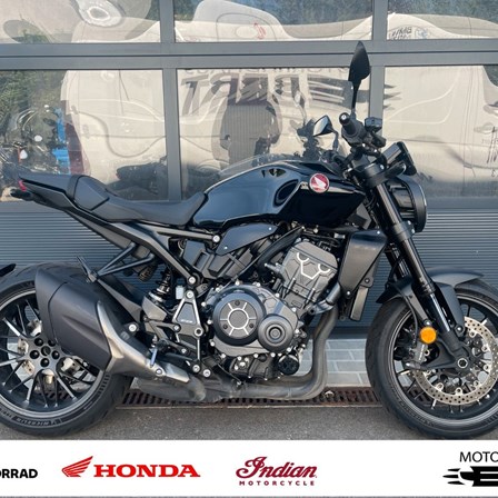 Honda CB1000R Black Edition