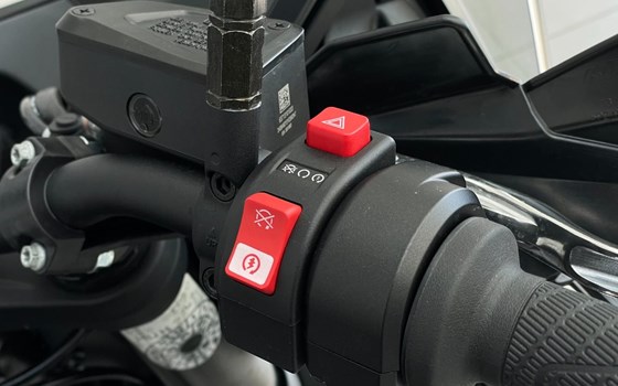 Gebrauchtmotorrad KTM 890 Adventure - Bild 9