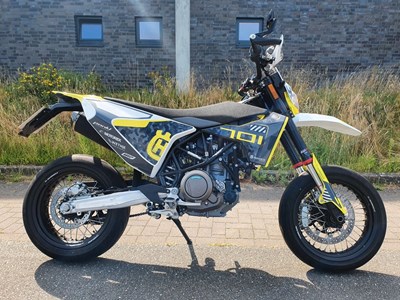 701 Supermoto