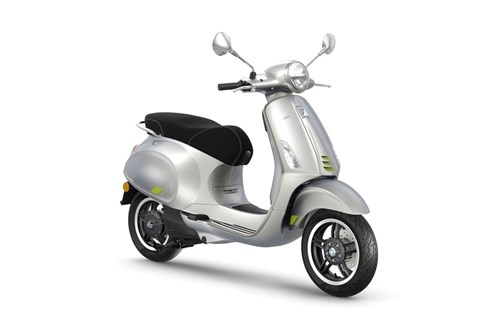 Neumotorrad Vespa Elettrica 70 km/h