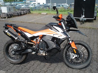 790 Adventure R