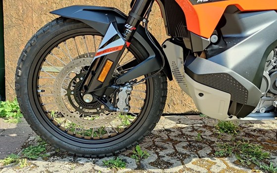 Gebrauchtmotorrad KTM 890 Adventure - Bild 13 Gebrauchtmotorrad KTM 890 Adventure - Bild 13