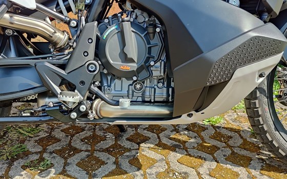 Gebrauchtmotorrad KTM 890 Adventure - Bild 6 Gebrauchtmotorrad KTM 890 Adventure - Bild 6