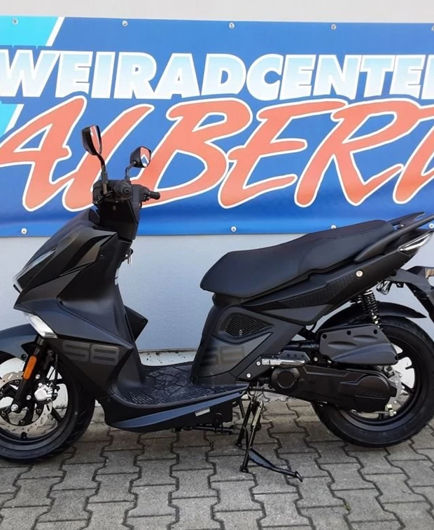 Kymco Super 8 R 50i<br />€5