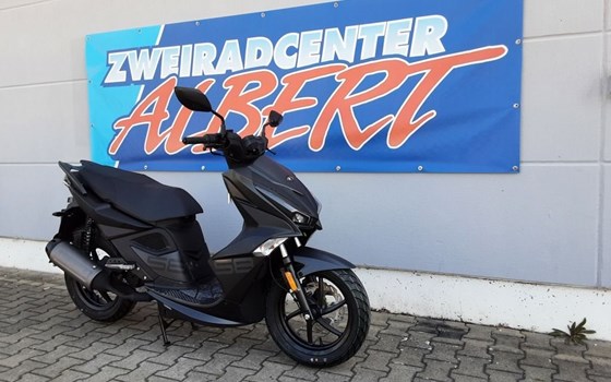 Neufahrzeug Kymco Super 8 R 50i - Bild 5