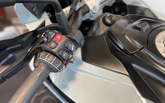Gebrauchtmotorrad BMW S 1000 XR - Bild 5 Gebrauchtmotorrad BMW S 1000 XR - Bild 5