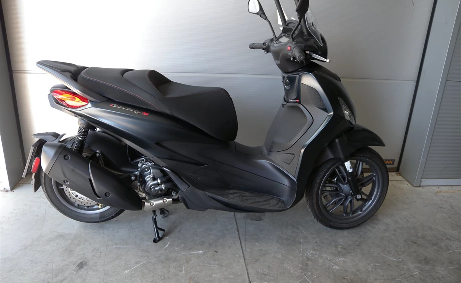 Angebot Piaggio Beverly 300 hpe Bild 1: Angebot Piaggio Beverly 300 hpe