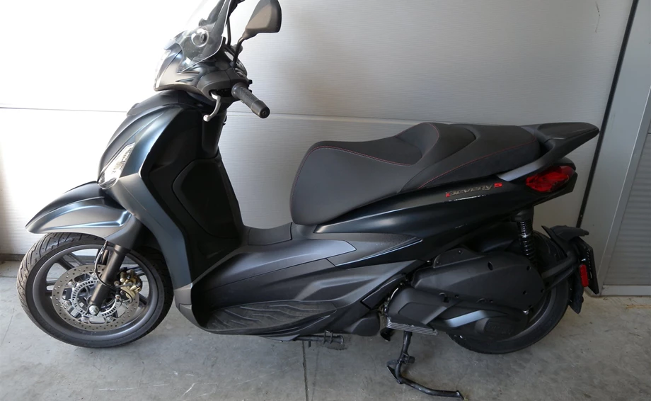 Angebot Piaggio Beverly 300 hpe Bild 4: Angebot Piaggio Beverly 300 hpe