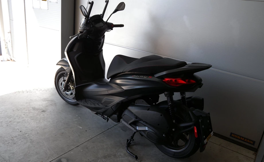 Angebot Piaggio Beverly 300 hpe Bild 6: Angebot Piaggio Beverly 300 hpe