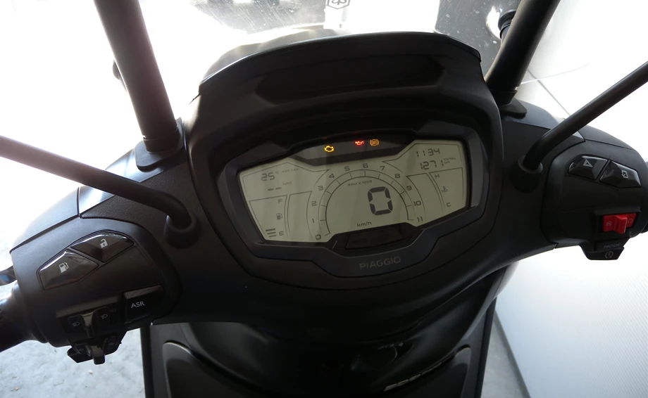 Angebot Piaggio Beverly 300 hpe Bild 7: Angebot Piaggio Beverly 300 hpe