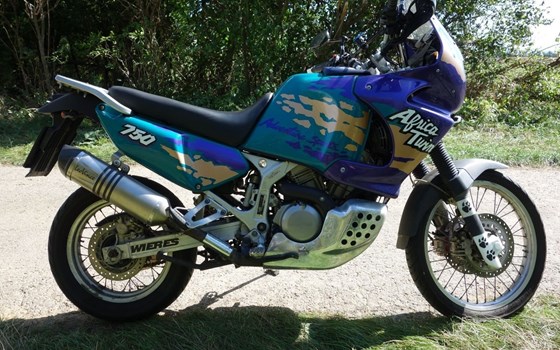 Gebrauchtmotorrad Honda XRV 750 Africa Twin - Bild 4 Gebrauchtmotorrad Honda XRV 750 Africa Twin - Bild 4