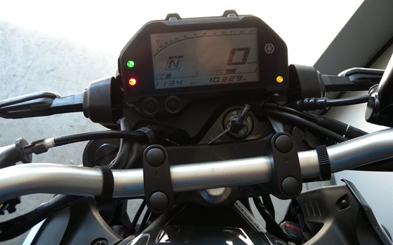Gebrauchtmotorrad Yamaha MT-03 - Bild 4 Gebrauchtmotorrad Yamaha MT-03 - Bild 4