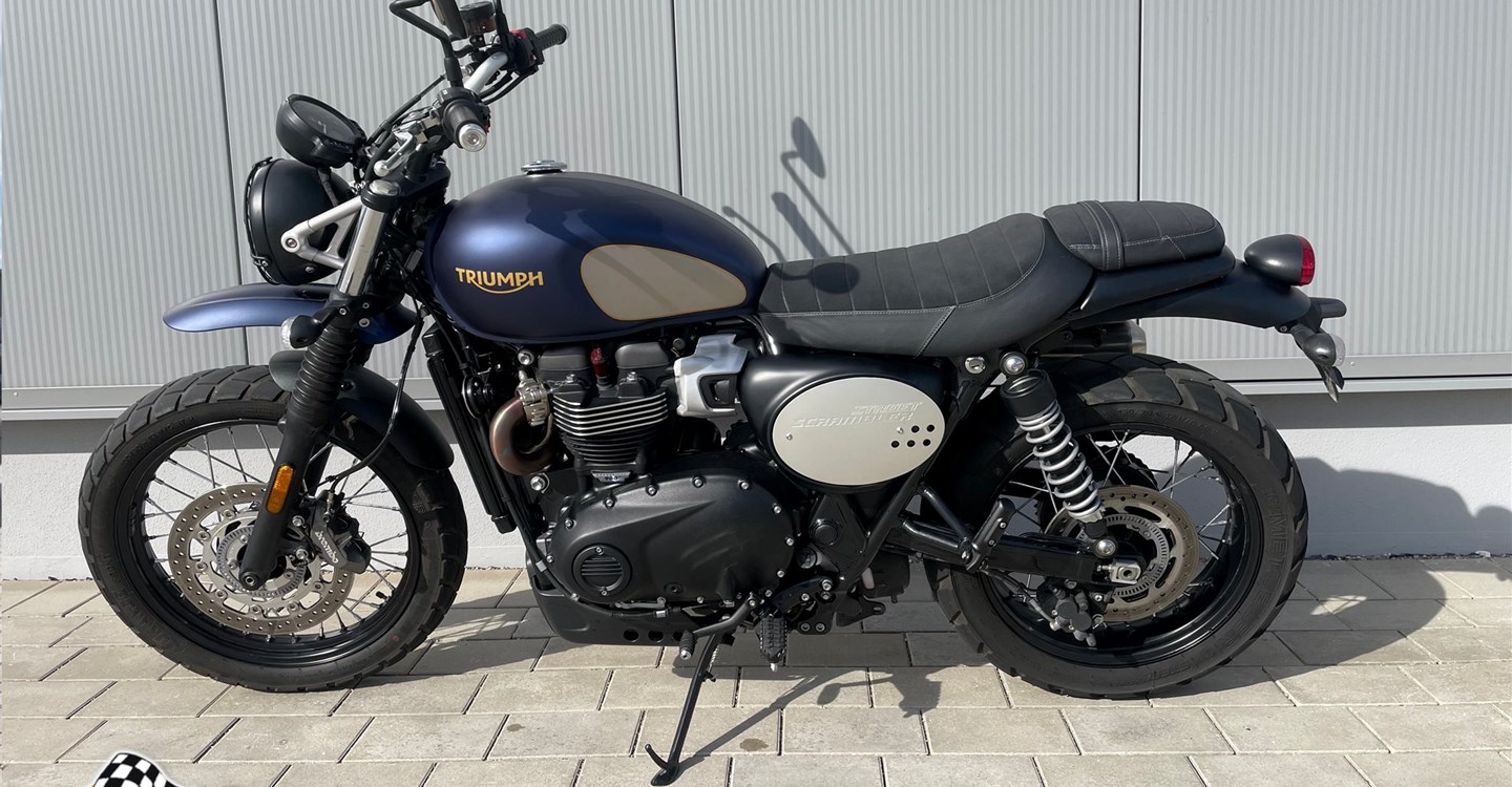 Offer Triumph Street Scrambler Gold Line