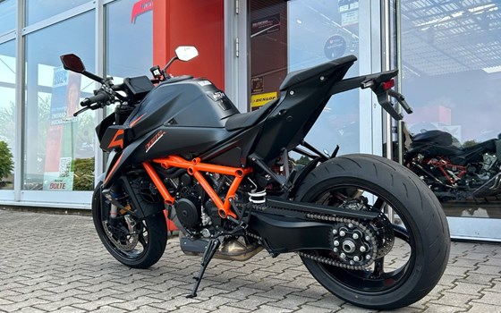 Gebrauchtmotorrad KTM 1390 Super Duke R EVO - Bild 5