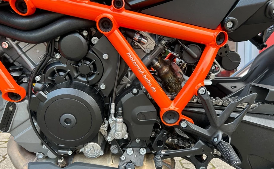 Offer KTM 1390 Super Duke R EVO Bild 8: Offer KTM 1390 Super Duke R EVO