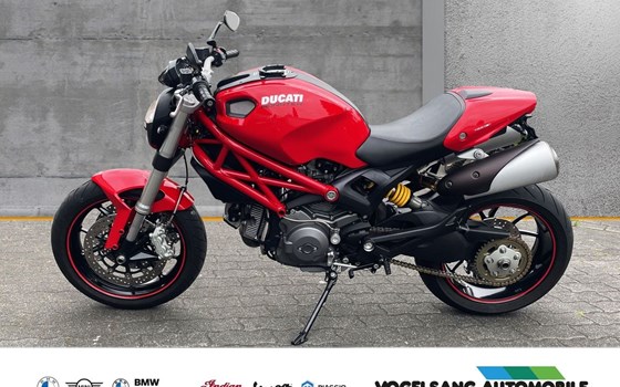 Gebrauchtmotorrad Ducati Monster 796 - Bild 2
