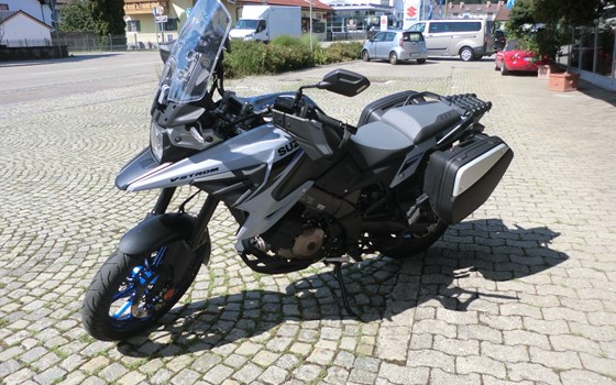 Gebrauchtmotorrad Suzuki V-Strom 1050 - Bild 2