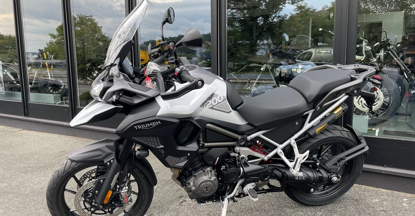 Zum Vergrößern bitte anklicken! Angebot Triumph Tiger 1200 GT PRO