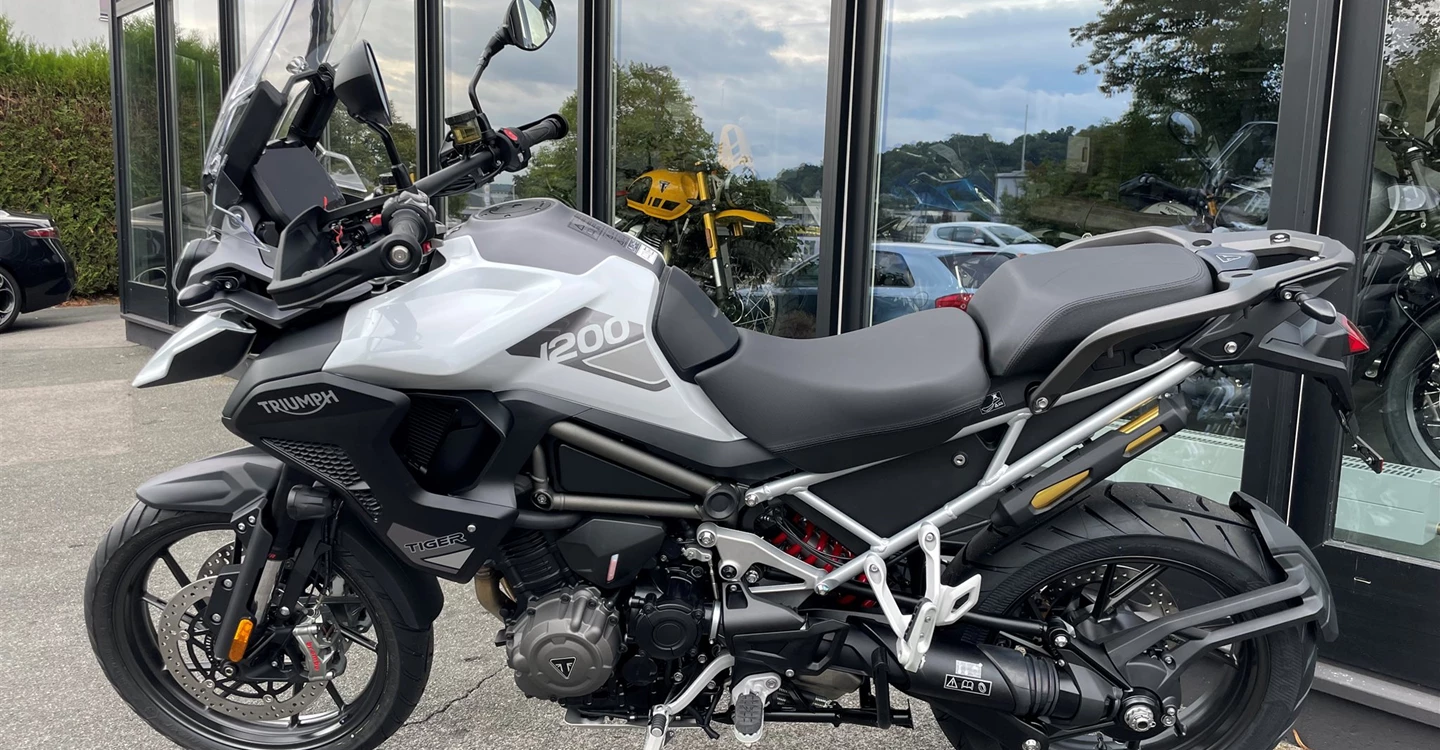 Zum Vergrößern bitte anklicken! Angebot Triumph Tiger 1200 GT PRO