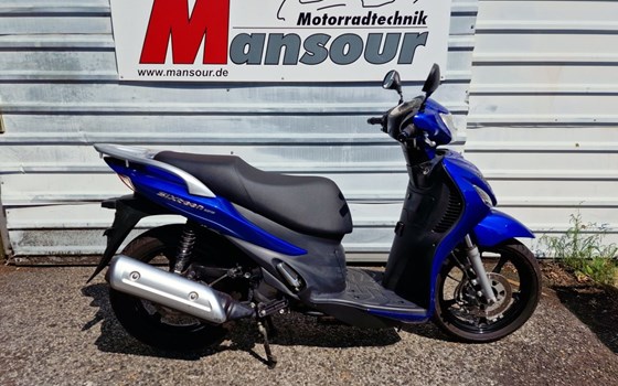 Gebrauchtmotorrad Suzuki Sixteen 125 - Bild 1